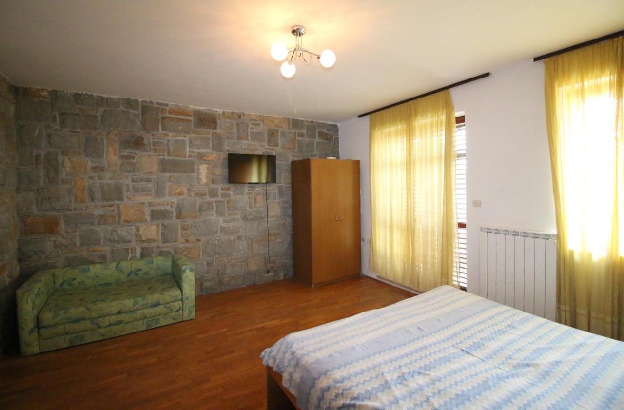 בפורטורוז Apartments Mediteran מראה חיצוני תמונה