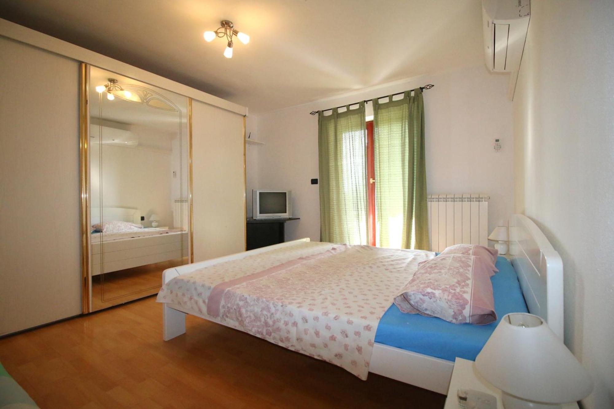 בפורטורוז Apartments Mediteran מראה חיצוני תמונה