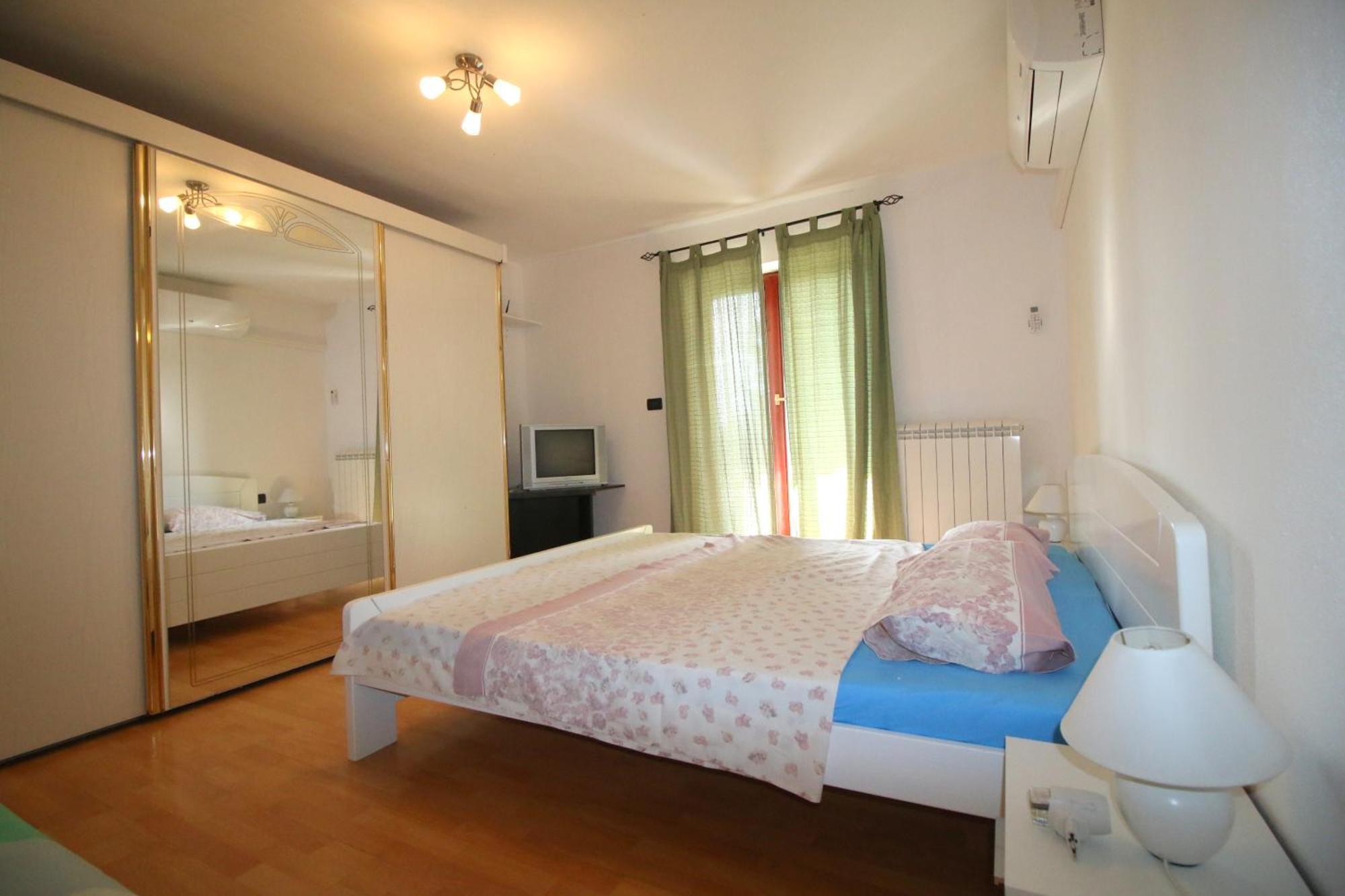 בפורטורוז Apartments Mediteran מראה חיצוני תמונה